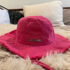Jacquemus le bob hat